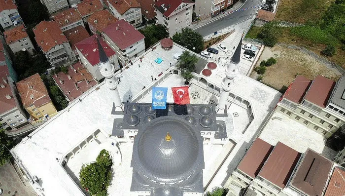15 Temmuz şehidi Onur Ensar Ayanoğlu’nun ismi Üsküdar’da camide yaşatılacak - 3