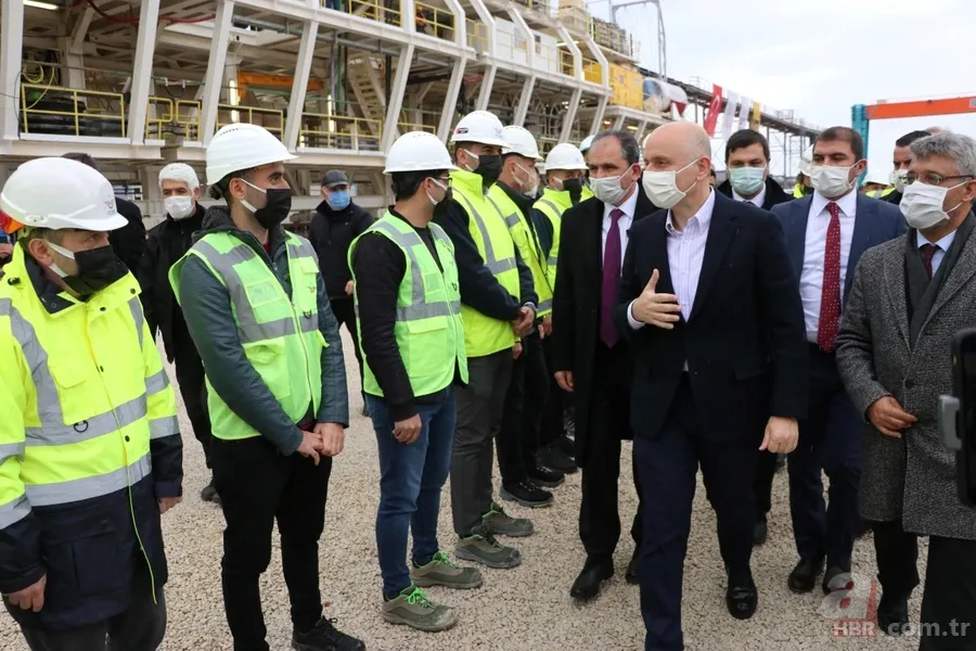 Ulaştırma ve Altyapı Bakanı Adil Karaismailoğlu İzmir-Afyonkarahisar-Ankara YHT tünel kazı başlangıç törenine katıldı 22