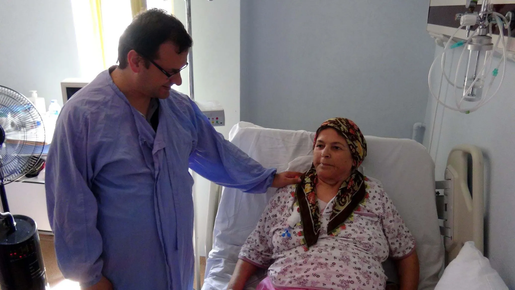 Böbrek hastası 14 yıl sonra sağlığına kavuştu - 1