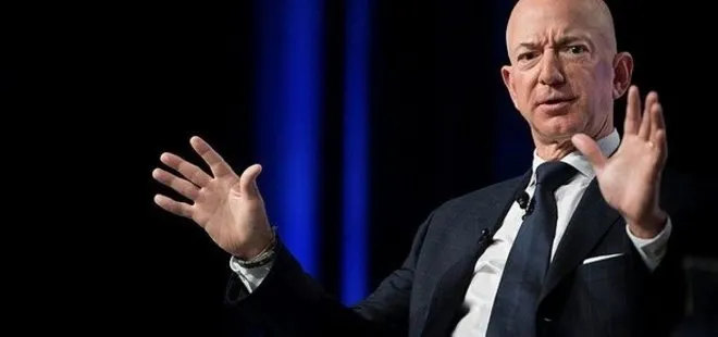 Dünyanın en zengini olarak bilinen Jeff Bezos, 3 milyar doların üzerinde Amazon hissesi sattı
