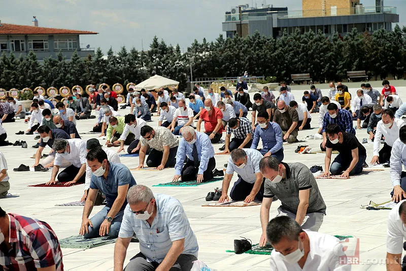 Diyanet son dakika: 23 Nisan'da Cuma namazı var mı? Bugün camilerde Cuma namazı kılınacak mı, yasak mı? 9