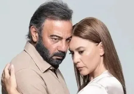 Rol aşkı gerçek oldu! Kerem Alışık'la görüntülenen Evrim Alasya ilk kez konuştu