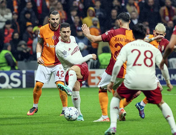 1701933250332.jpg Galatasaray defansında büyük sıkıntı! Stoperler sakatlıkları sonrası Adana Demirspor karşısında sürpriz tercih! Okan Buruk kararını verdi... - 3