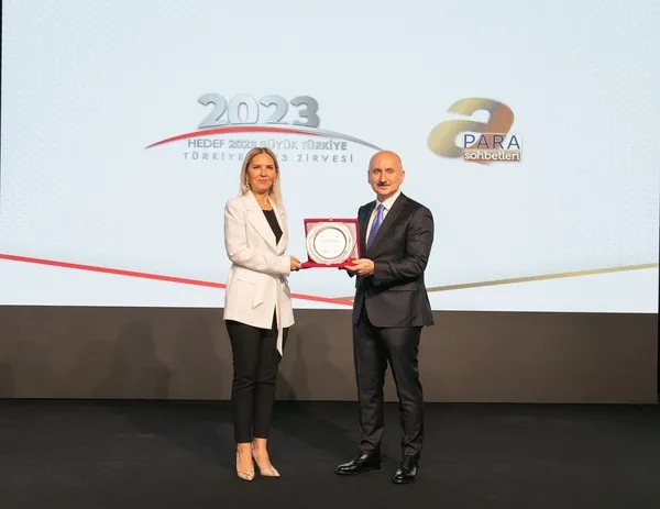 2023 vizyonu için Turkuvaz Medya’da büyük zirve! Bakan Karaismailoğlu’ndan metro müjdesi