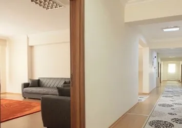 FETÖ'nün kız yurdunda Hint keneviri ele geçirildi