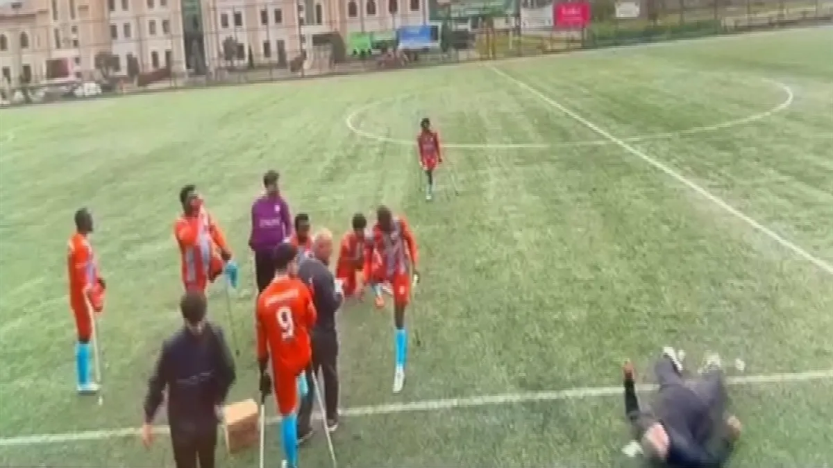 Ampute futbol maçında teknik direktörden acı haber