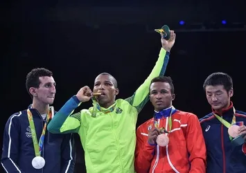 Robson Conceiçao evinde altını kazandı!