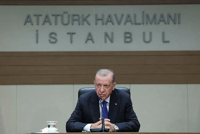 a-haber-muhabiri-sordu-baskan-erdogan-cevapladi-suriye-ile-normallesme-sureci-nasil-isleyecek-1689592424397.jpg A Haber muhabiri sordu Başkan Erdoğan cevapladı! Suriye ile normalleşme süreci nasıl işleyecek? - 2