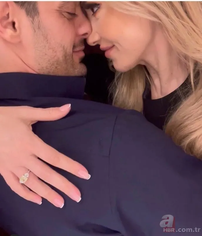 Hadise nikah sonrası aşka geldi! Mehmet Dinçerler ile paylaşımı sosyal medyayı salladı! “Kalbimi çalar bu deniz”