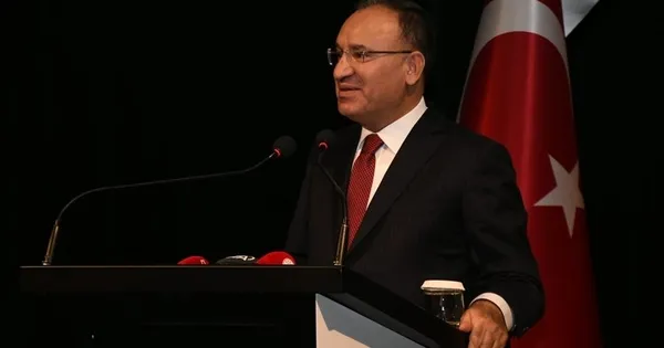 2021-rakamlarina-gore-8-milyon-dosya-adli-yargida-1663592916906.jpg 2021 rakamlarına göre 8 milyon dosya adli yargıda - 1