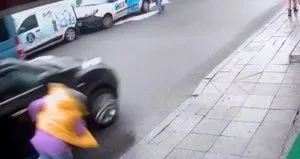 Cep telefonu canından ediyordu!