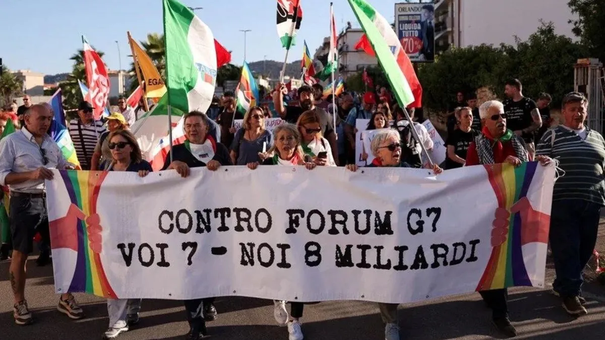 İtalya'da G7 Liderler Zirvesi'ne Gazze protestosu! Yüzlerce gösterici sokağa döküldü: "Gazze’de soykırım dursun"