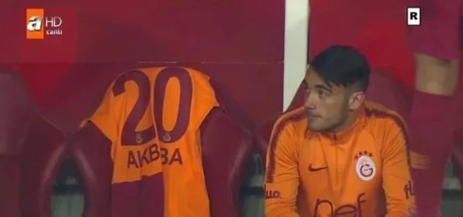 Galatasaray’da Emre Akbaba unutulmadı