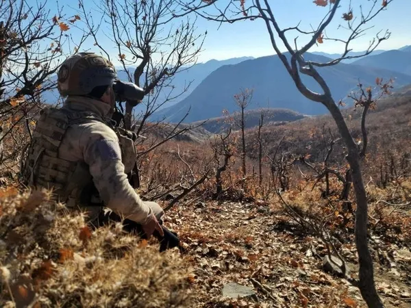 Son dakika | Terör örgütüne operasyon! Binlerce personel katılıyor - 1