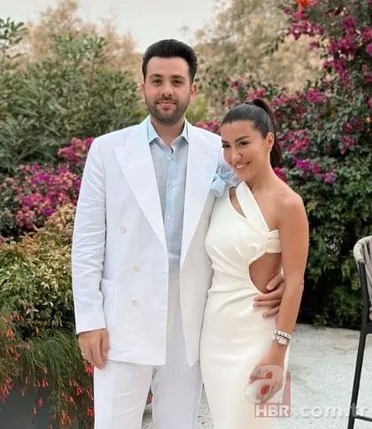 Sibel Can ve Hakan Ural’ın oğlu Engincan Ural Merve Kaya ile masalsı bir düğünle evlendi! Kayınvalide Sibel Can’dan aile pozu 16