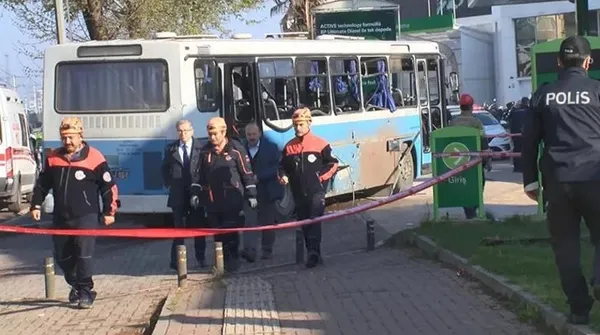 Bursa’da cezaevi personelini taşıyan servis aracına saldıran 3 terörist yakalandı