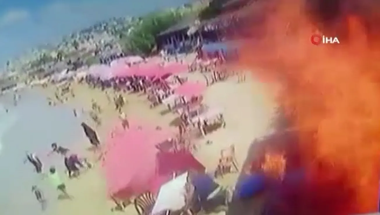Plajda tüp patladı! Korkunç olay ise güvenlik kamerasına anbean böyle yansıdı