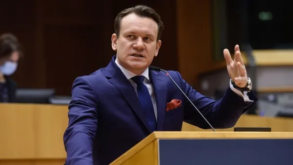 İşte Batı'nın utanç yüzü! Müslüman düşmanlığı hepsinin ortak amacı! Eski Polonya milletvekili Dominik Tarczynski'den skandal sözler - 2