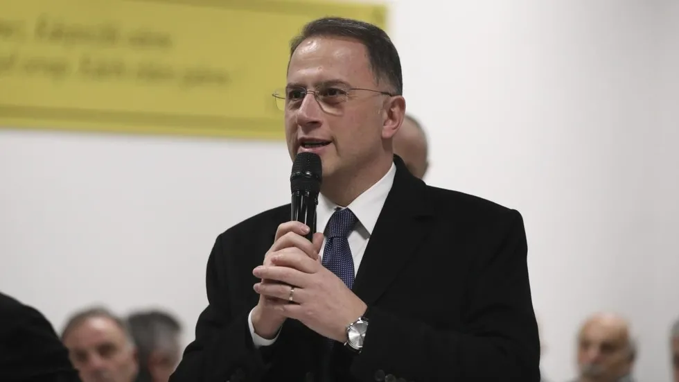 1787226966285.jpeg İş insanı Hamit Demir 8 milyonluk rüşveti itirafı: Ekrem İmamoğlu ile görüştüm daireler Adem Soytekin'e gitti - 4