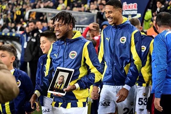 1701867781085.jpg Fenerbahçe'de Fred'e talip! Eski takımı istiyor! Manchester United kapıyı çalacak... - 4