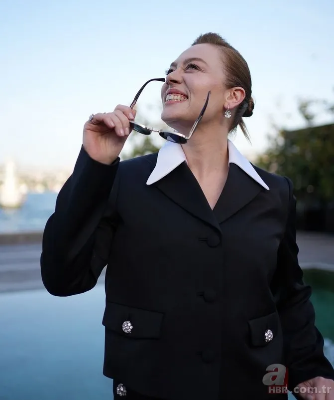 Bahar dizisinin yıldızı Demet Evgar'ın eşi bakın kimmiş! 'Sen ben Mavi' diyerek paylaştı... 2