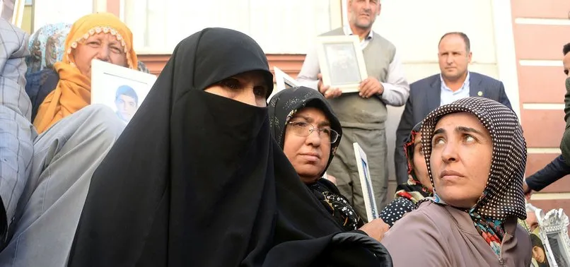 Evlat nöbetine katılan ailelerin sayısı 46'ya çıktı!