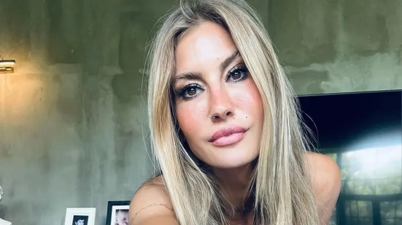 Çağla Şıkel bu kez akşam yemeğiyle gündemde! Kahvaltı tabağı hayrete düşürmüştü...