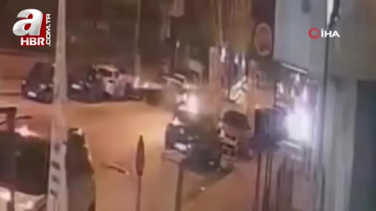 3 aracın karıştığı kaza kamerada