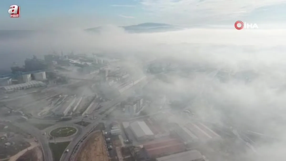 Bandırma beyaza büründü şehir yoğun sis altında kaldı