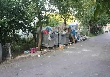CHP'li İstanbul Büyükşehir Belediyesi Başkanı Ekrem İmamoğlu'na Adalar'da çöp protestosu: Siz geldiniz diye topladılar