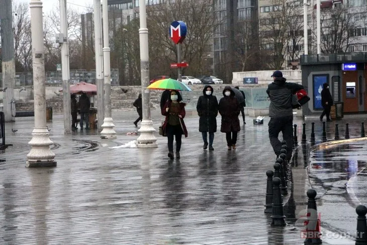 İstanbul’da soğuk ve yağışlı hava etkili olmaya başladı! Trafiğe dikkat