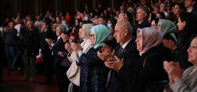 Başkan Erdoğan’ın eşi Emine Erdoğan Turandot operasını izledi