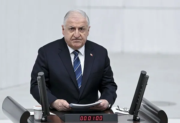 tbmmde-terorle-mucadele-oturumu-pes-pese-flas-aciklamalar-1705410587287.jpeg TBMM'de "terörle mücadele" oturumu! Peş peşe flaş açıklamalar! 'Teröre karşı bildiri' konulu TBMM Tezkeresi kabul edildi - 2