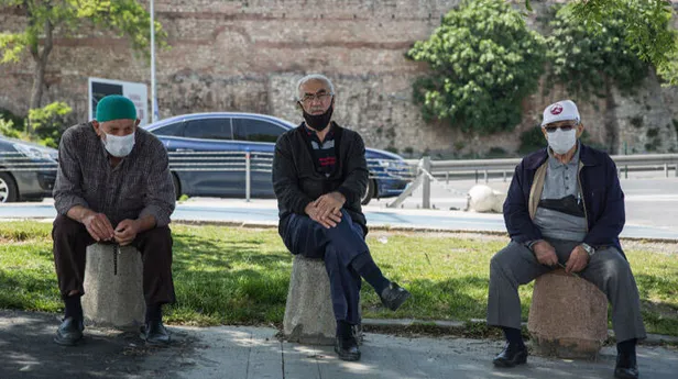 65 yaş üstü sokağa çıkma yasağı var mı? 65 yasağı olan iller hangileri? İşte tam liste... - 10