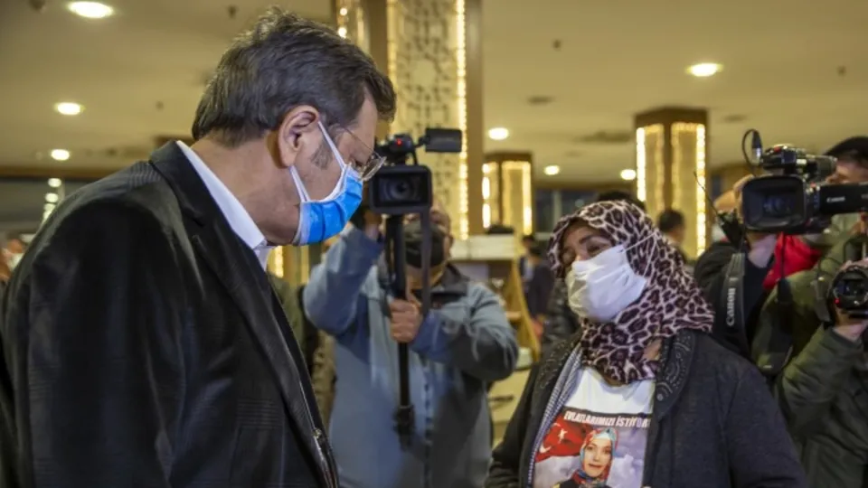 TOBB Başkanı Hisarcıklıoğlu'ndan Diyarbakır annelerine destek mesajı