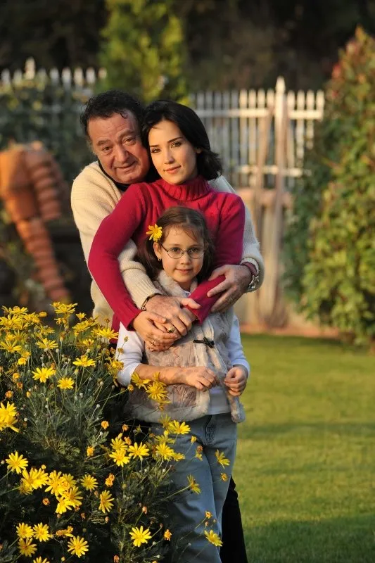 Kayahan ile İpek Açar'ın kızları Aslı Gönül'den duygulandıran mesaj