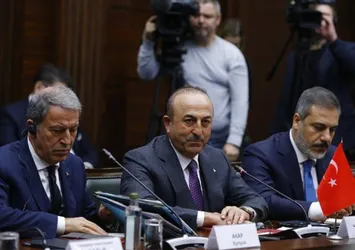 Bakan Çavuşoğlu ve Akar Moskova'ya gidecek