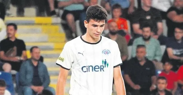 super-ligin-yildizi-fenerbahce-yolunda-ismail-kartal-istiyor-17lik-yildiz-1698574324221.jpg Süper Lig'in yıldızı Fenerbahçe yolunda! İsmail Kartal istiyor! 17'lik yıldız... - 1