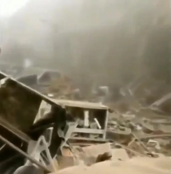 Çin’de korkunç patlama! Evden çıkanlar felaketi yaşadı