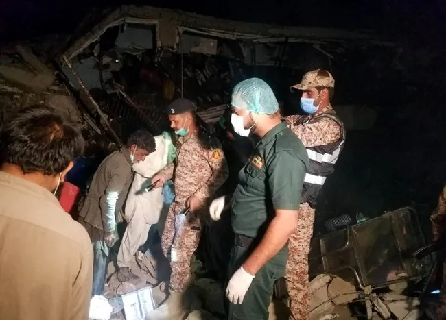 Son dakika: Pakistan'da fabrikada korkunç patlama: 6 ölü, 16 yaralı - 3