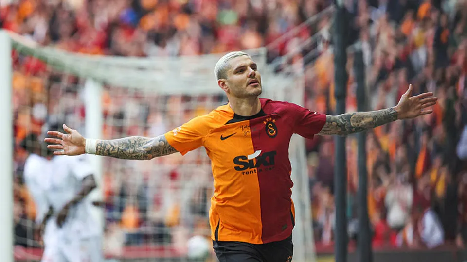 Galatasaraylıların merakla beklediği haber! Mouro Icardi kalacak mı? Menajeri son durumu açıkladı