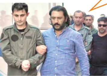 İşte tepemizde uçan alçaklar