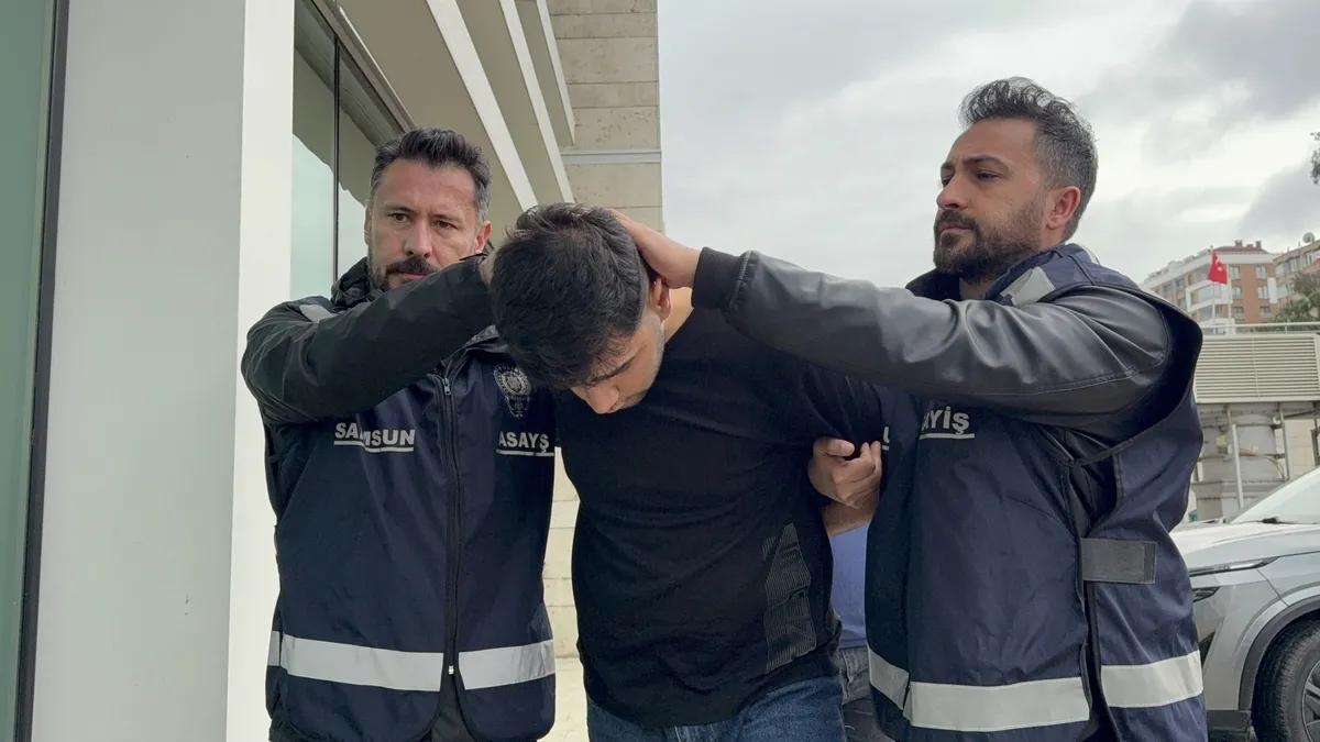 Sokak ortasında kanlı hesaplaşma! İş arkadaşını öldürdü