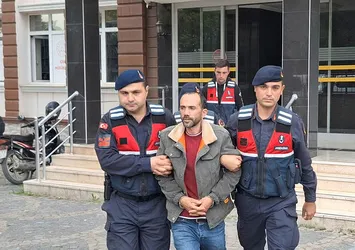 Samsun'da cami yakmaya çalışan alçak FETÖ'cü çıktı