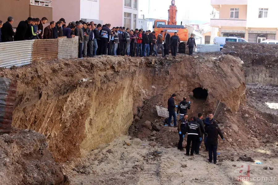 Rus komutana ait mezarın sırrı ortaya çıktı 21