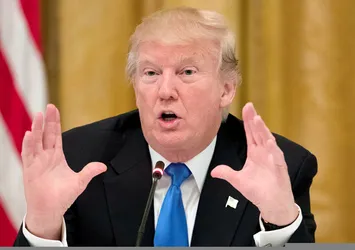 Trump, Suriye'de 'eğit-donat' programını sonlandırıyor
