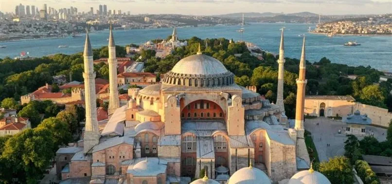 Din İşleri Yüksek Kurulu'ndan flaş Ayasofya Camii açıklaması: Namazların sıhhatine engel değildir