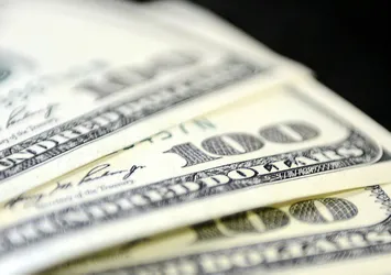İran ve Irak ticari işlemlerde doları bırakıyor