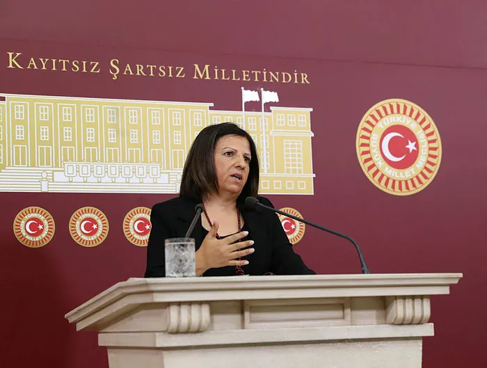 Son dakika: CHP ve HDP'li 5 milletvekiline ait dokunulmazlık dosyası Meclis'e ulaştı - 4