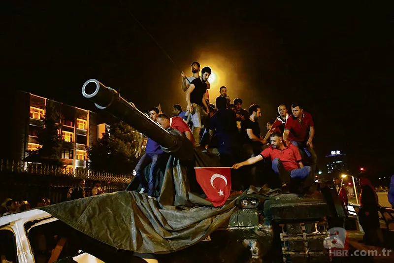 15 Temmuz şiirleri sözleri kısa uzun anlamlı şiirler! 4,8 kıtalık 15 Temmuz şiirleri! 1